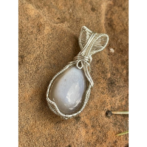 Sterling Silver Moonstone Pendant - Picture 9 of 10
